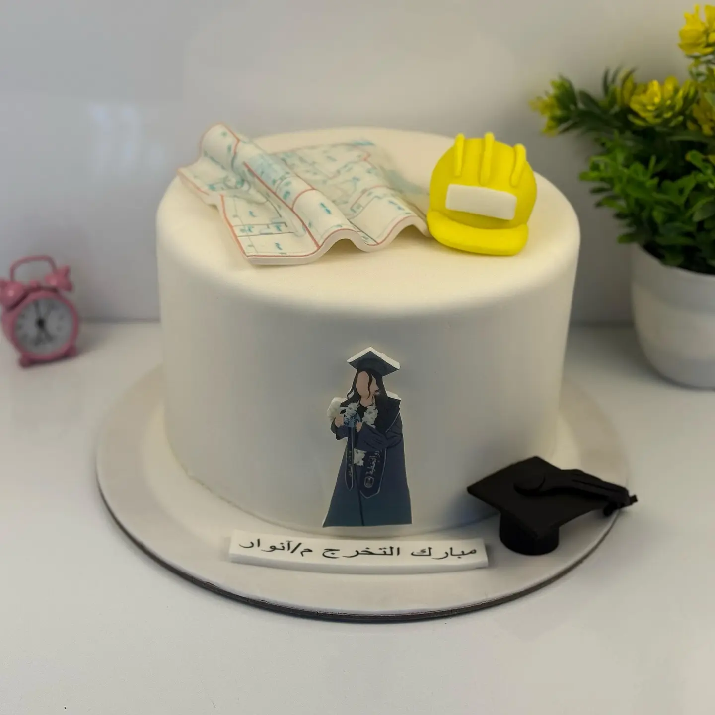 كيكة تخرج مهندسة